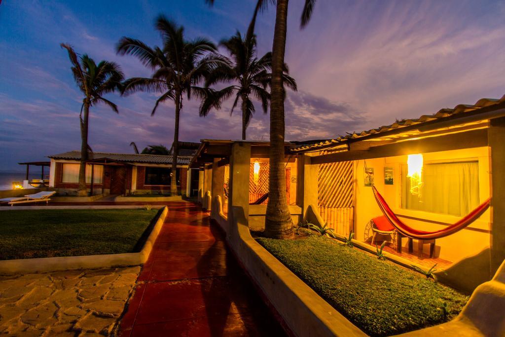 Punta Ballenas Mancora Lodge Екстер'єр фото