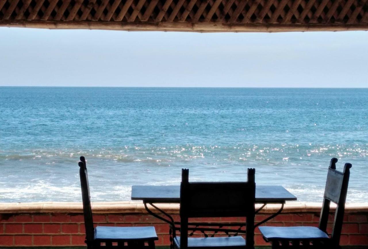 Punta Ballenas Mancora Lodge Екстер'єр фото